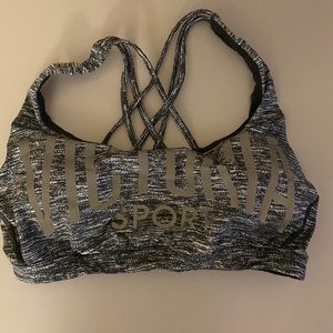 Victoria’s Secret sports bra size medium